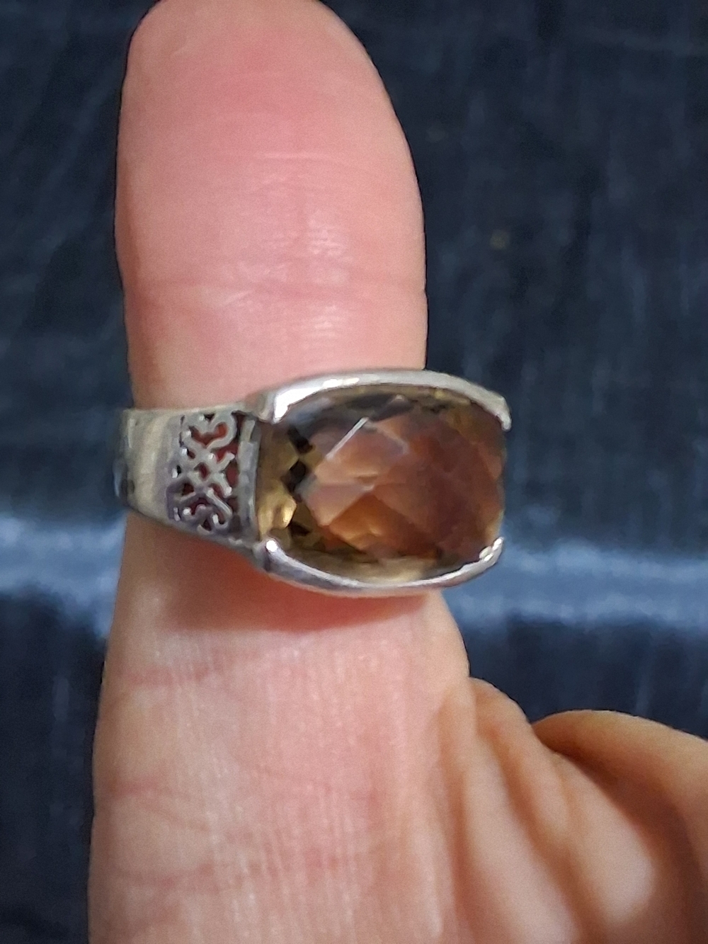 Sterling Silver Brown Cushion-Cut Ring 7 with Filigree Shoulders Vintage